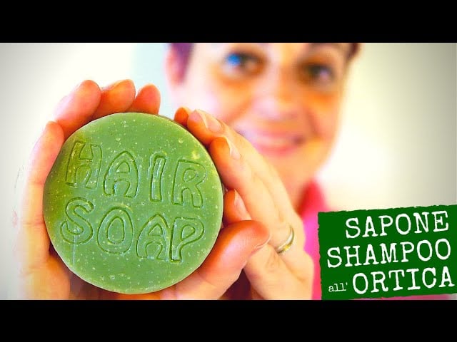 Sapone shampoo all’ortica fatto in casa da Benedetta