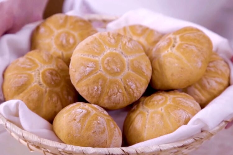 Rosette di pane fatte in casa