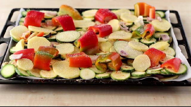 Verdure al forno: zucchine, melanzane e peperoni - Step 7