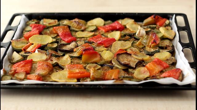 Verdure al forno: zucchine, melanzane e peperoni - Step 8