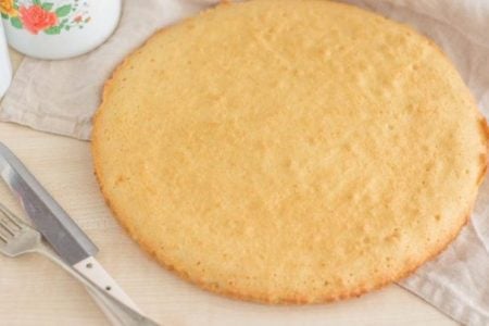 Pan di Spagna per cheesecake e torte senza glutine