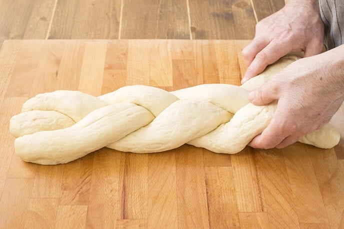Treccia pasqualina di pan brioche - Step 10