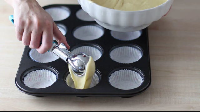Muffin soffici al limone senza glutine - Step 4