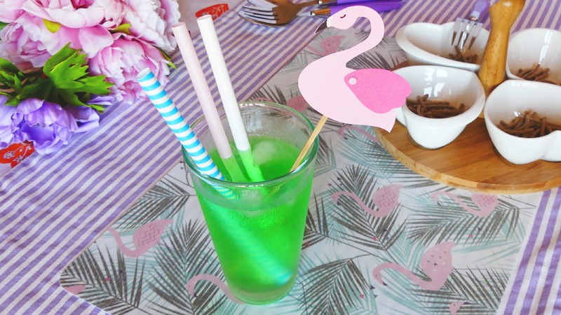 120 Pezzi Accessori Per Cocktail Tropicali - Ombrellini Di Carta, Bastoncini Frutta, Cannucce Nido D'Ape E Stuzzicadenti - Per Feste Hawaiane E Bevande Estive - 2