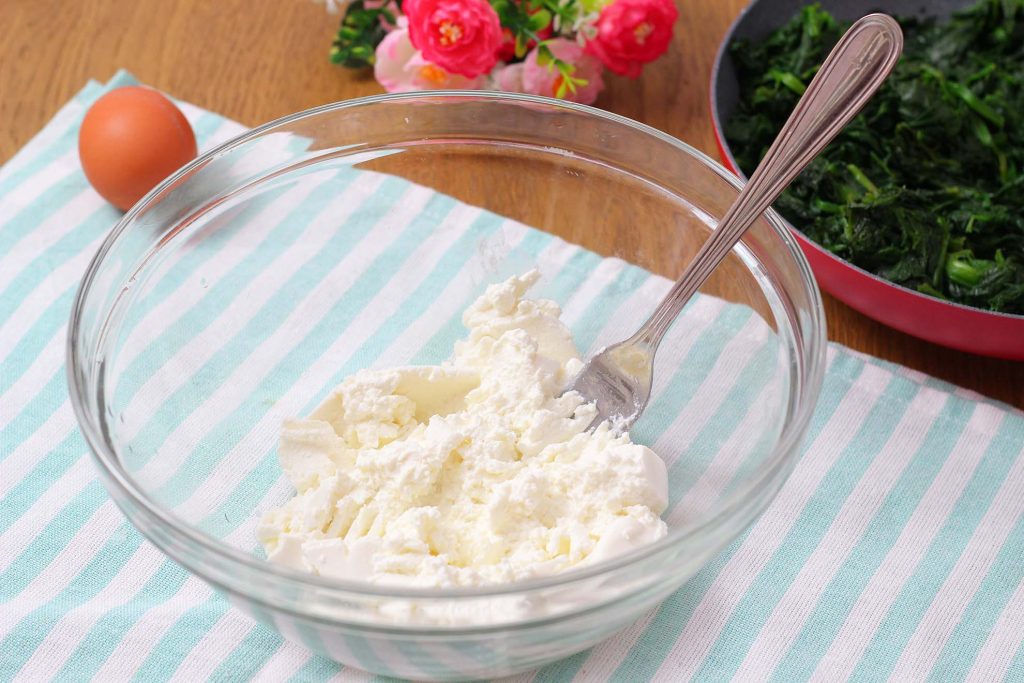 Torta salata croccantina – ricetta facile - Step 1