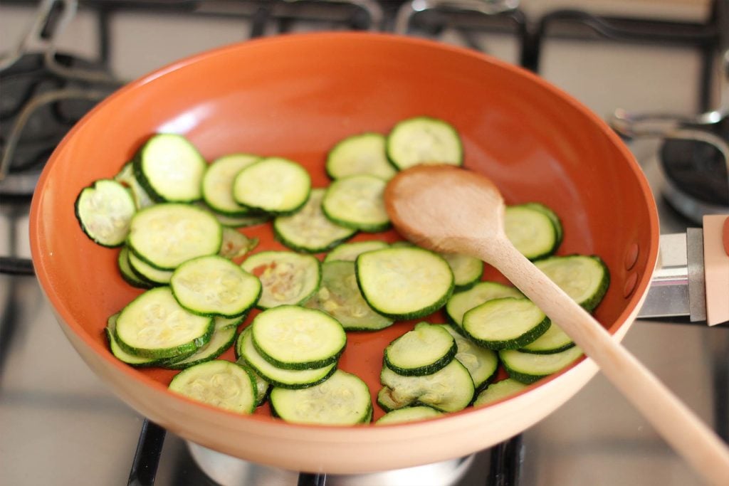 Frittata di zucchine – ricetta facile - Step 5