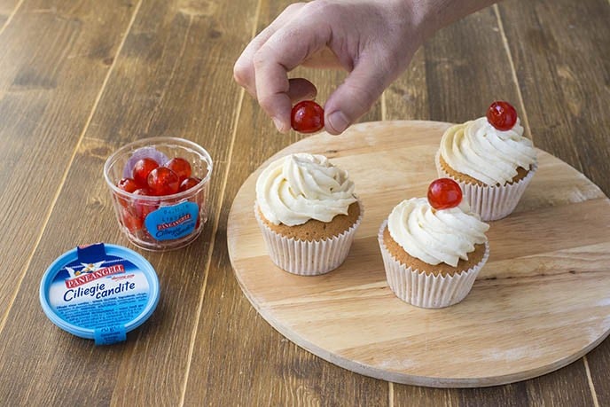 Cupcakes integrali con frosting goloso - Step 10
