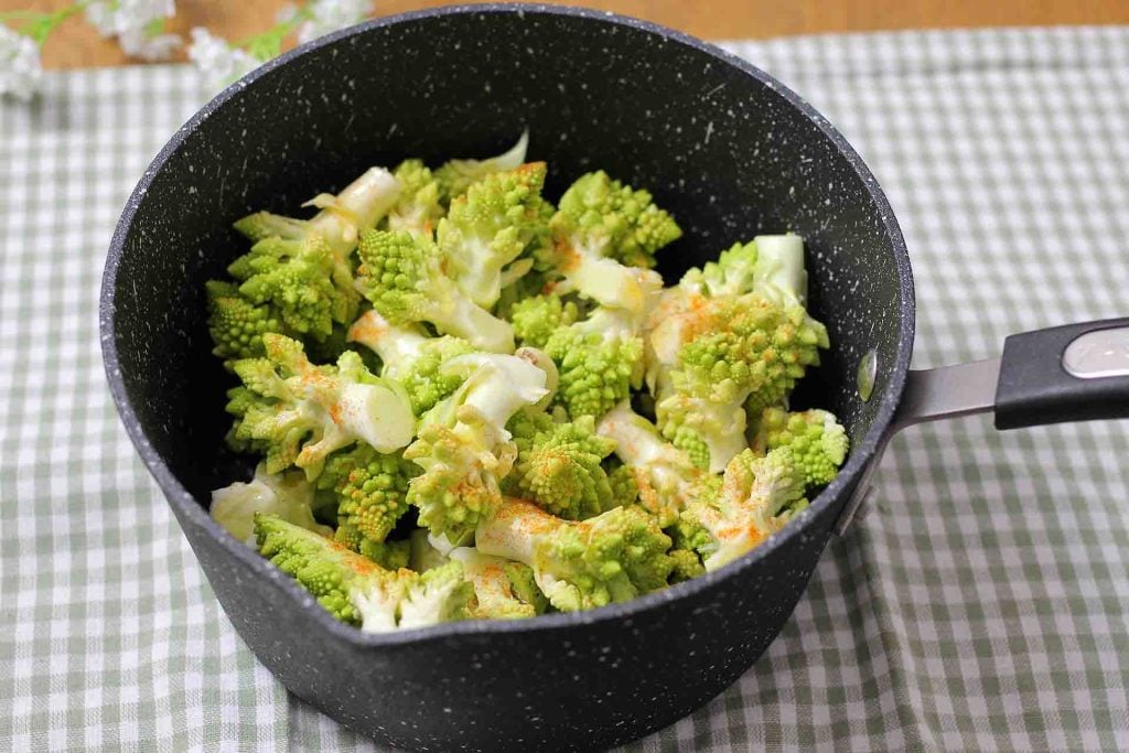 Rigatoni broccoli e olive nere – ricetta facile - Step 3