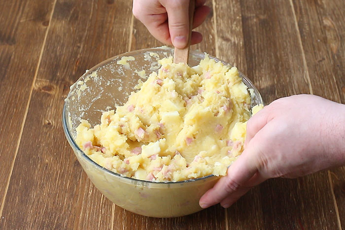 Sformato di patate con prosciutto e formaggio - Step 2