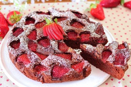 Torta fragolina – torta brownie alle fragole
