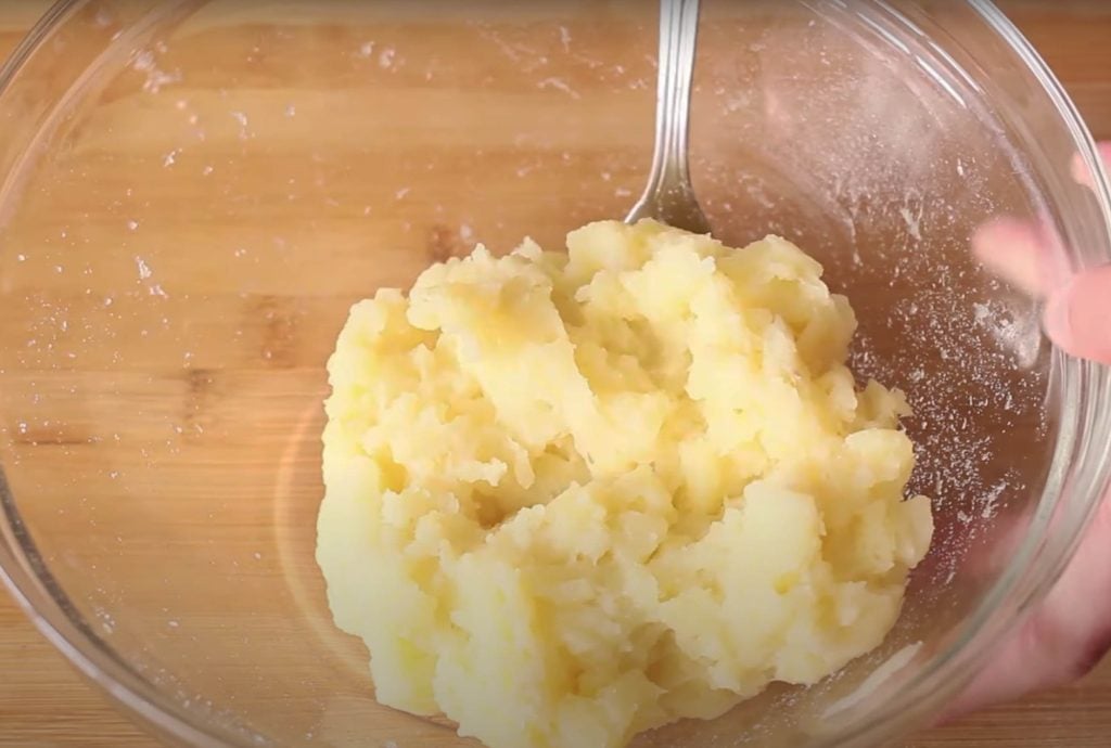 Calzoni di patate in padella - Step 1