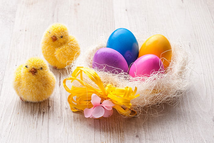 Come colorare le uova sode per Pasqua