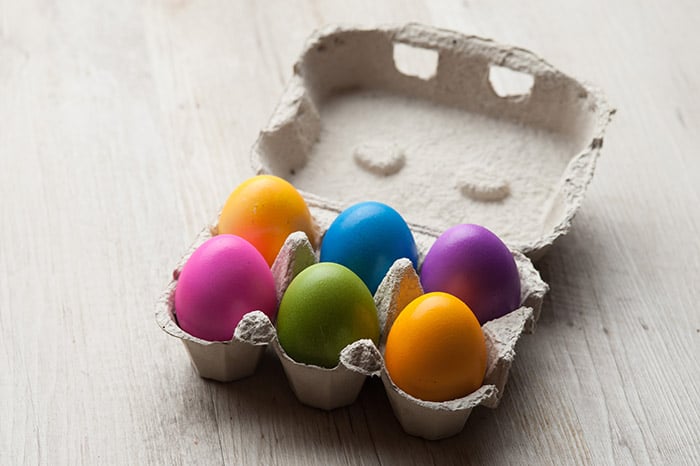 come colorare le uova sode per pasqua