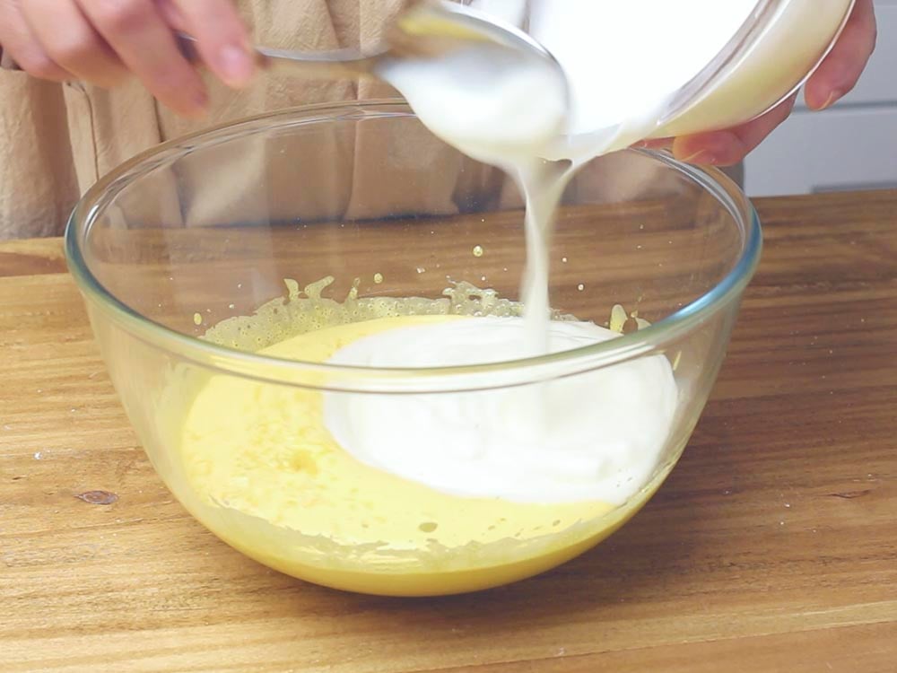 Torta cremosa allo yogurt senza glutine - Step 3