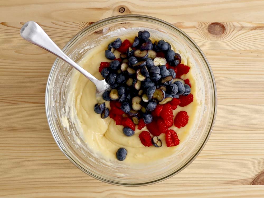Muffin yogurt e frutti di bosco - Step 6