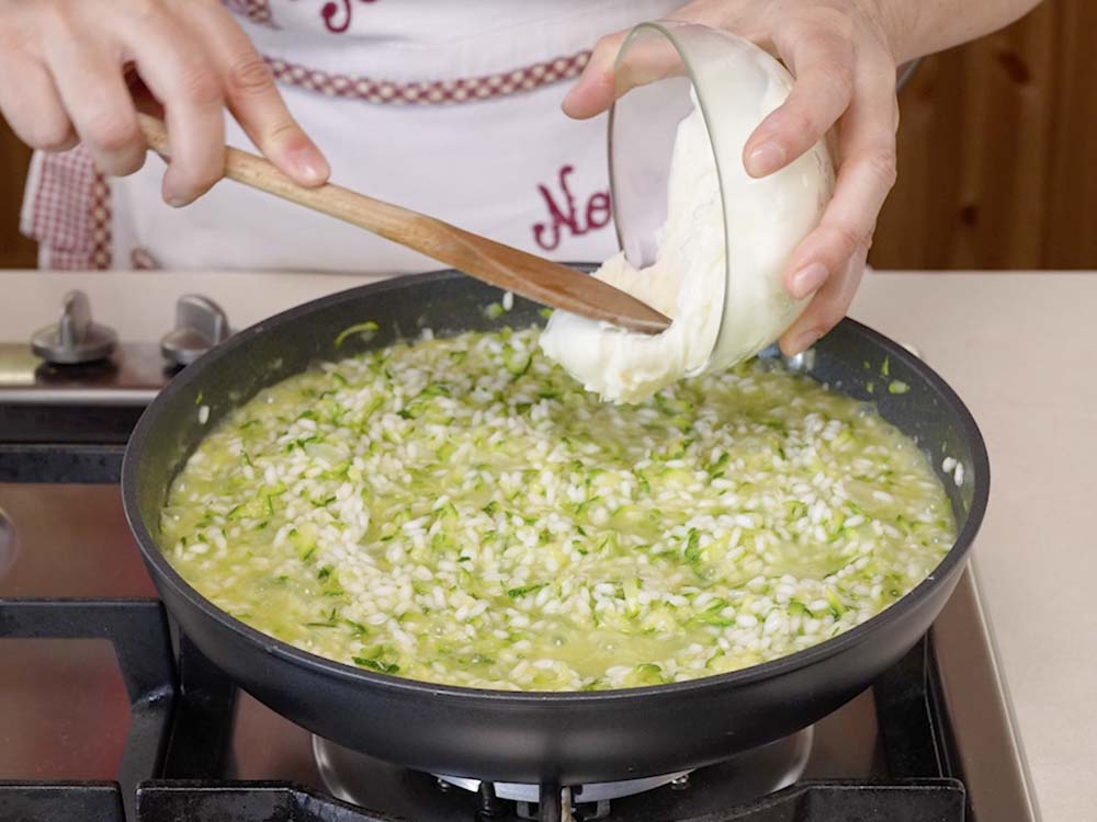 Risotto cremoso zucchine e stracchino - Step 8