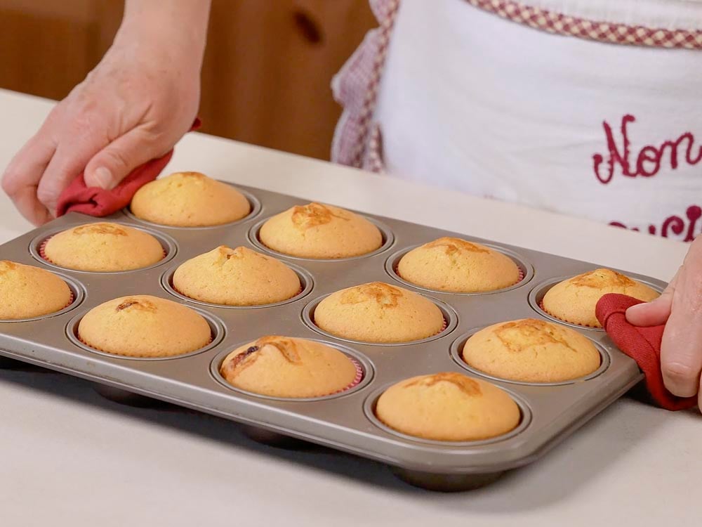 Muffin semplici alla marmellata - Step 10