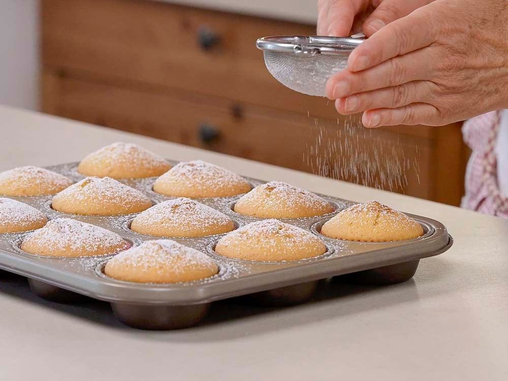 Muffin semplici alla marmellata - Step 11