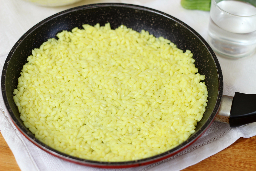 Torta di riso in padella con zucchine e formaggio - Step 3