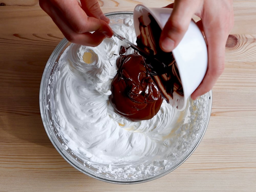 Torta mousse al doppio cioccolato - Step 4
