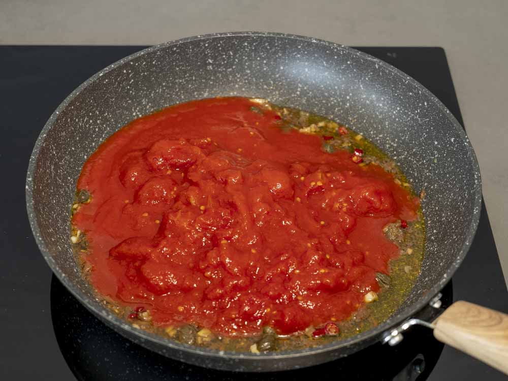 Spaghetti alla puttanesca - Step 2