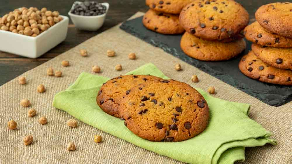 Cookies con gocce di cioccolato e farina di ceci