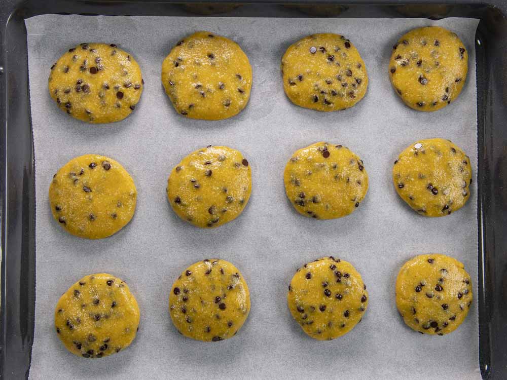 Cookies con gocce di cioccolato e farina di ceci - Step 9