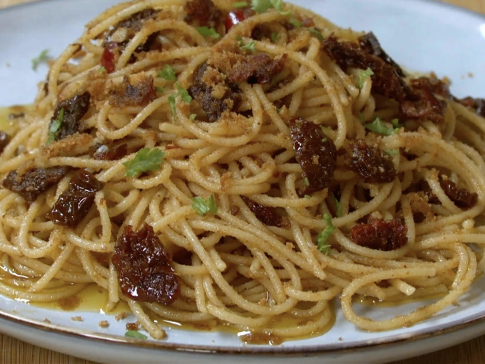 Spaghetti aglio, olio e peperoncino di Benedetta - Step 9