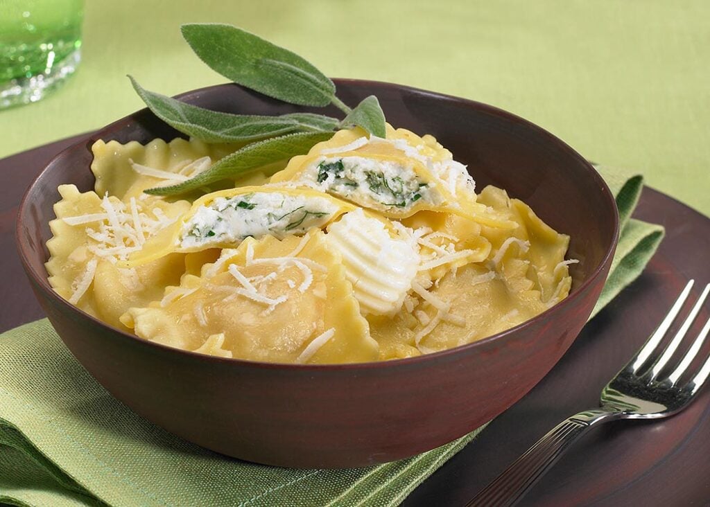 ravioli ricotta e spinaci