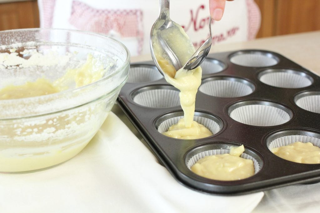 Muffin al cioccolato bianco e mandorle - Step 8