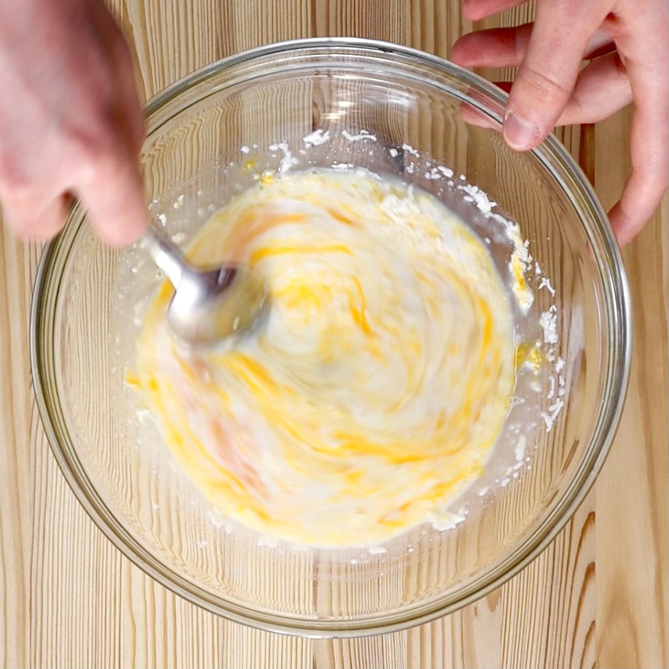 Torta salata prosciutto e scamorza - Step 1