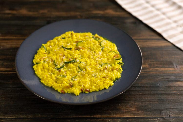 Risotto zucchine e speck