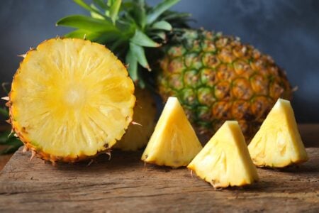 Come pulire e tagliare l’ananas