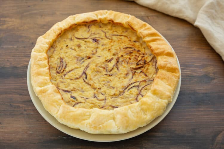 Torta salata tonno e cipolle