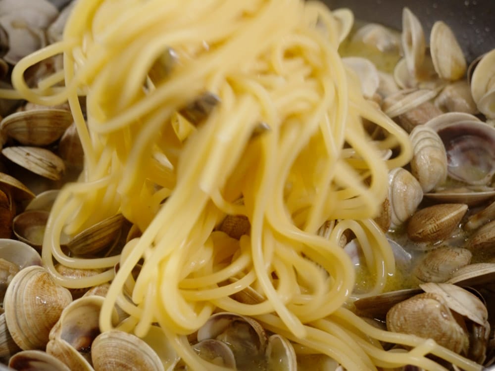 Spaghetti alle vongole - Step 7