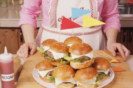 Come cucinare gli hamburger: trucchi e consigli