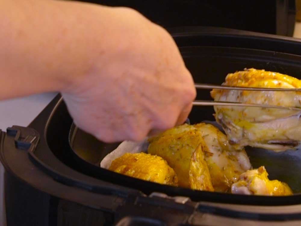 Pollo arrosto con peperoni in friggitrice ad aria - Step 4