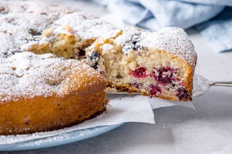 Torta di more e yogurt