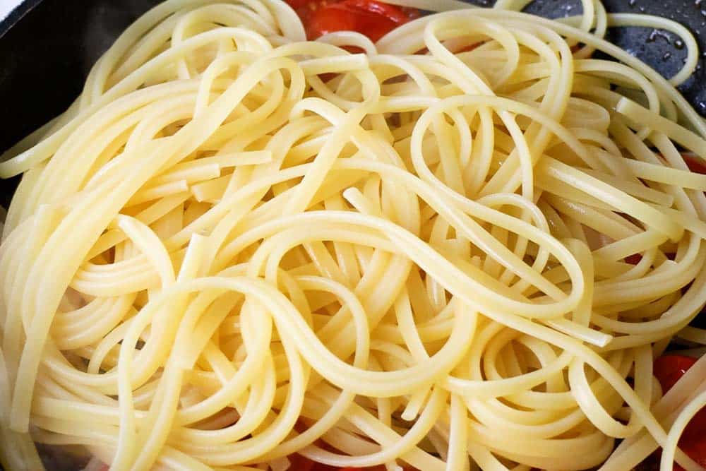 Spaghetti con pomodorini - Step 3