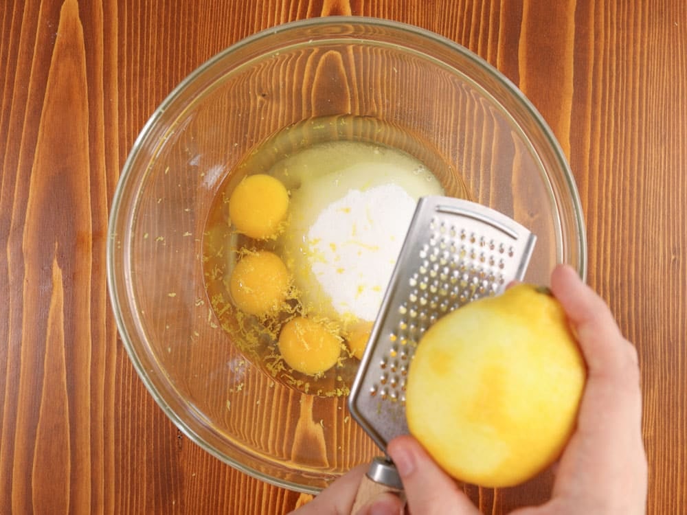 Torta soffice al limone – senza latte e burro - Step 1