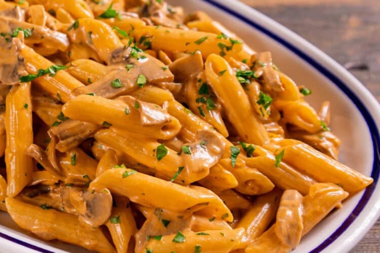 pasta ai funghi cremosa