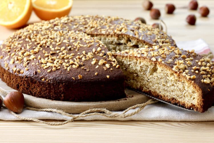 Torta arancia e nocciole