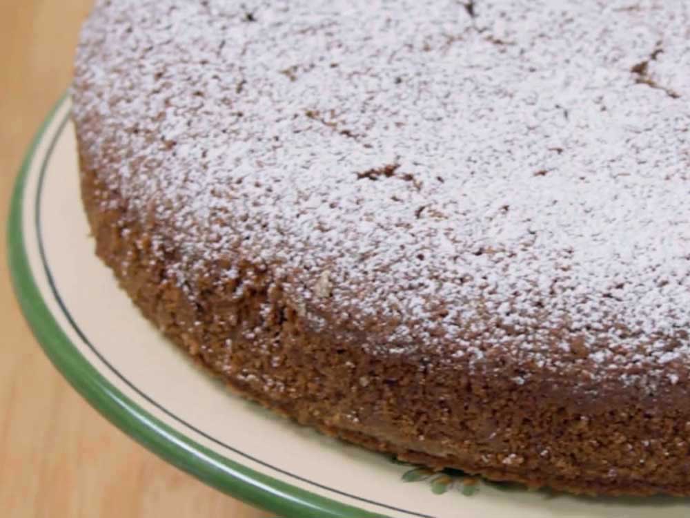 Torta di pangrattato e gocce di cioccolato: la ricetta di Benedetta - Step 12