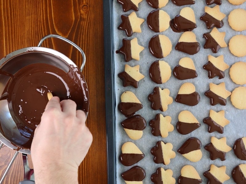 Biscotti golosi al cioccolato - Step 11