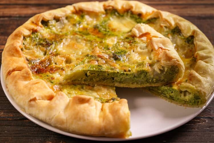Torta salata broccoli e gorgonzola