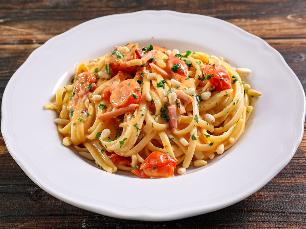 pasta con mascarpone e pomodorini