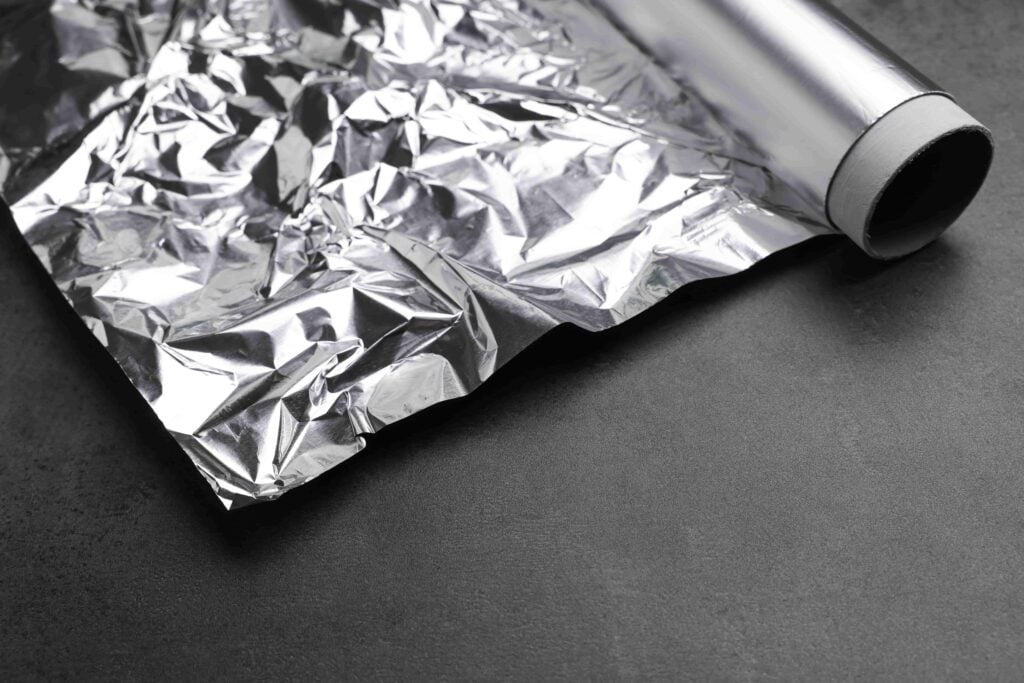 L'alluminio fa male? Come usare teglie e carta stagnola in sicurezza