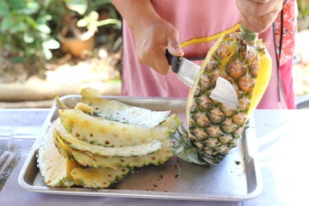 5 modi creativi per riutilizzare le bucce di ananas