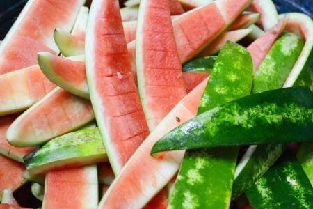 5 modi originali per riutilizzare le bucce di anguria