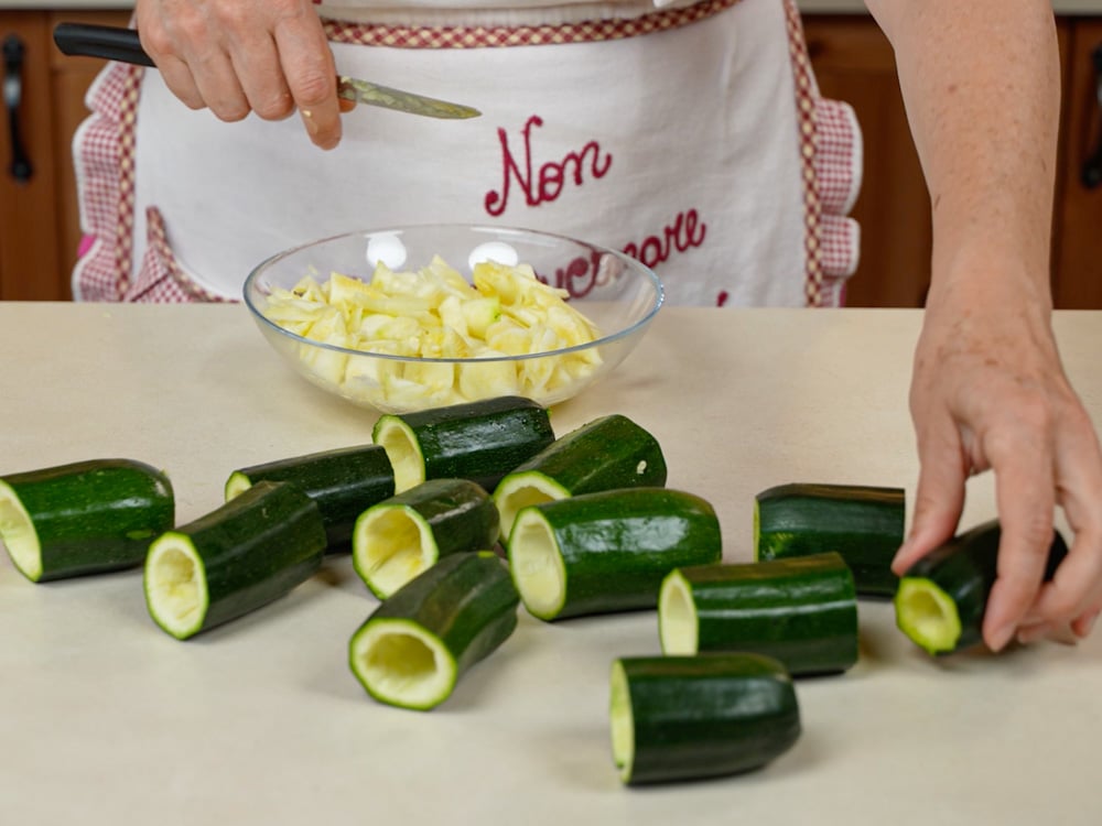 3 idee facili di zucchine ripiene - Step 1